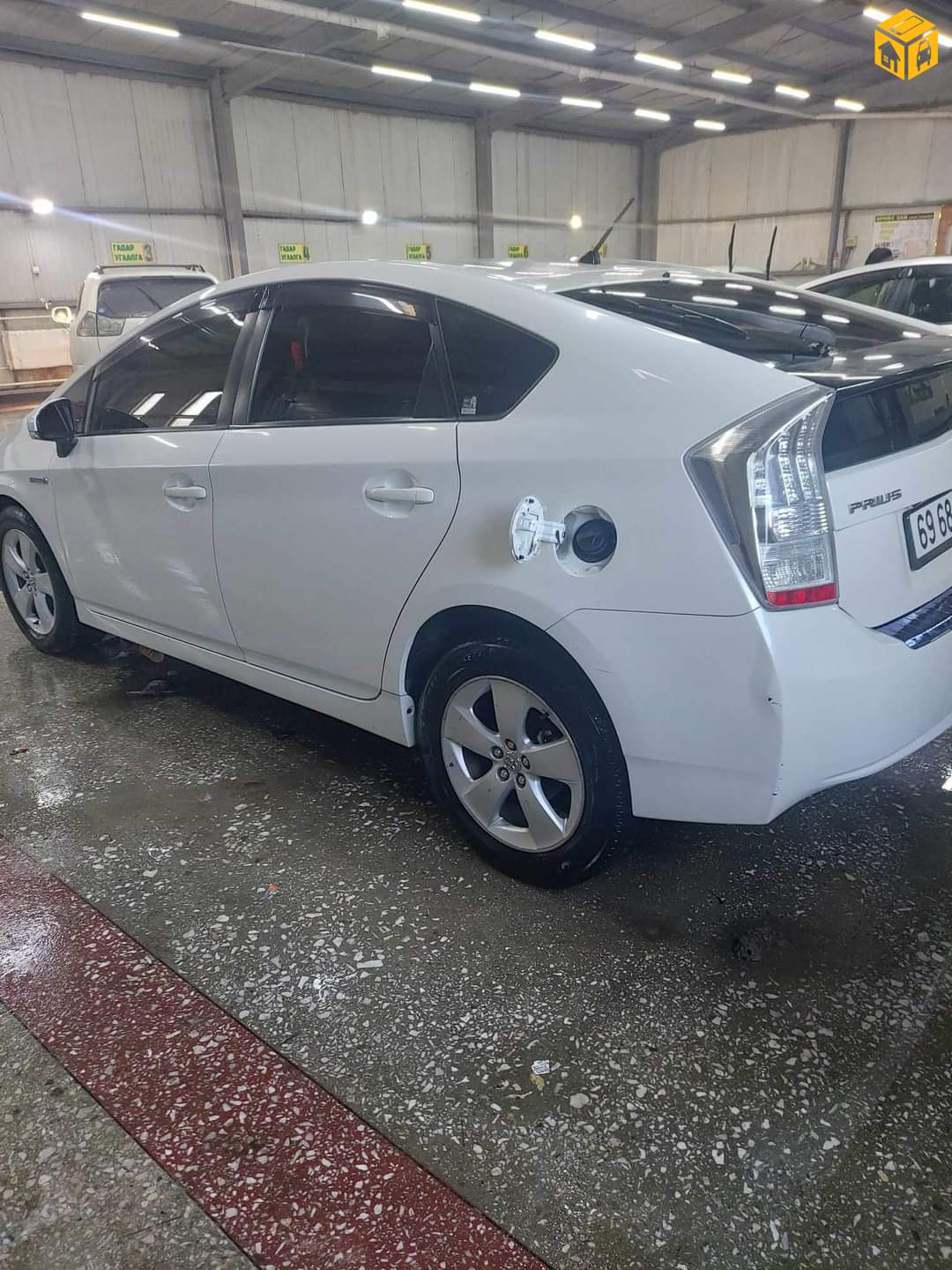 Toyota Prius 30