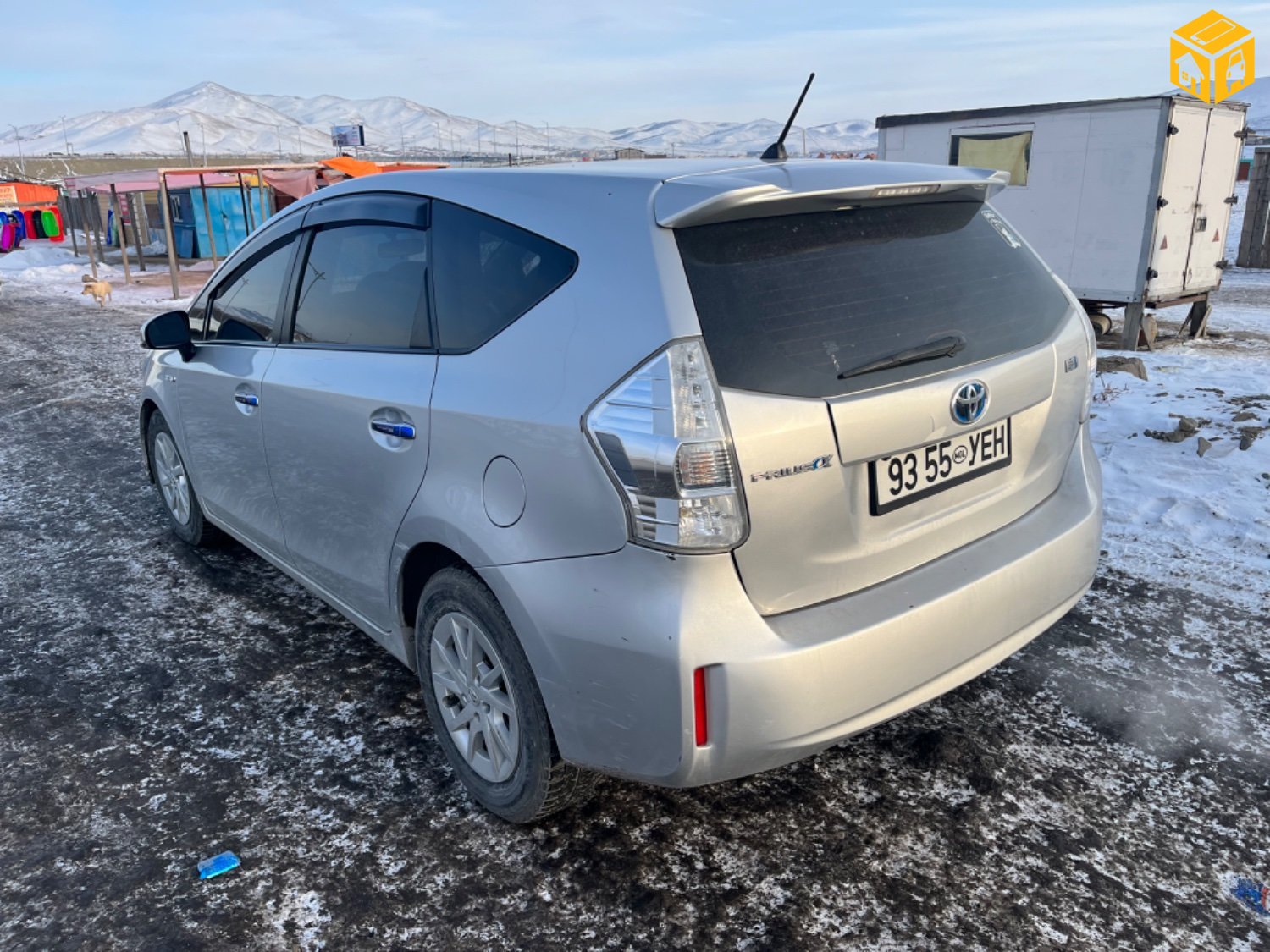 Toyota Prius 40. 41