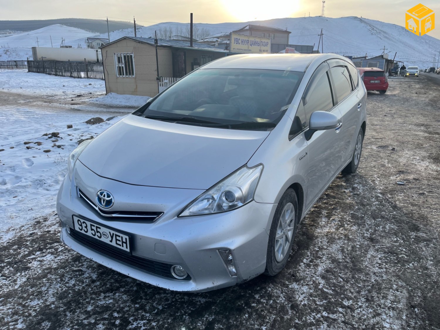 Toyota Prius 40. 41