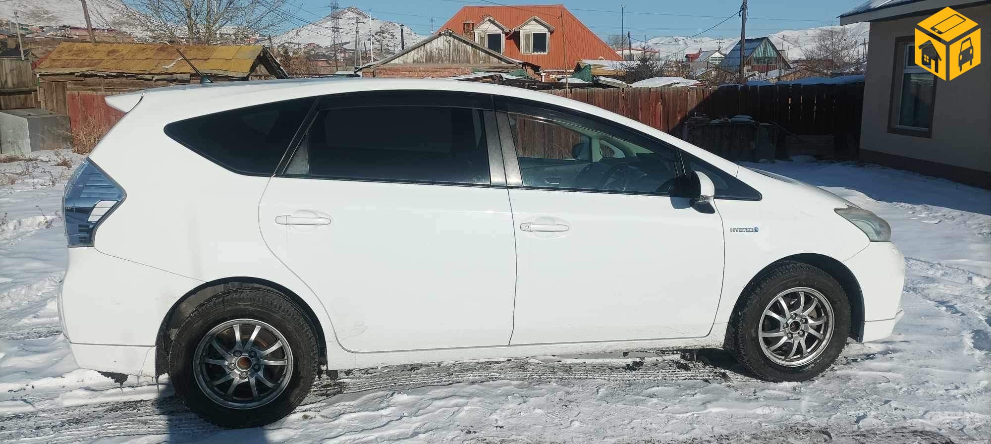 Toyota Prius 40. 41