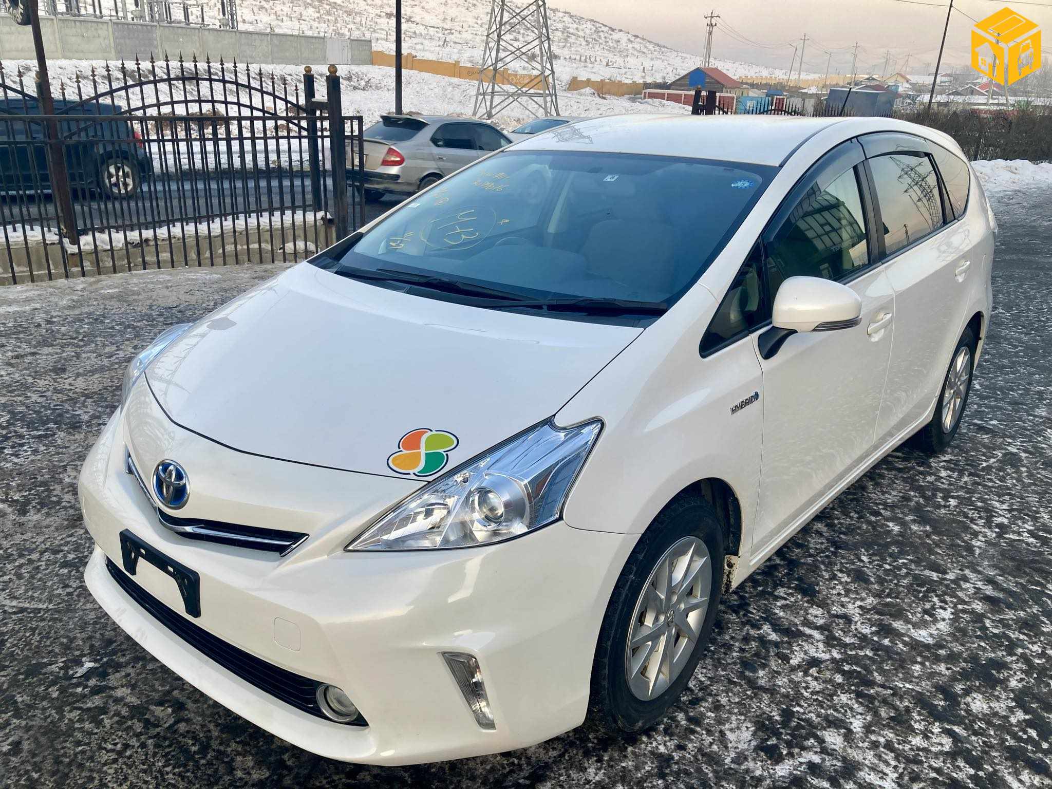 Toyota Prius 40. 41