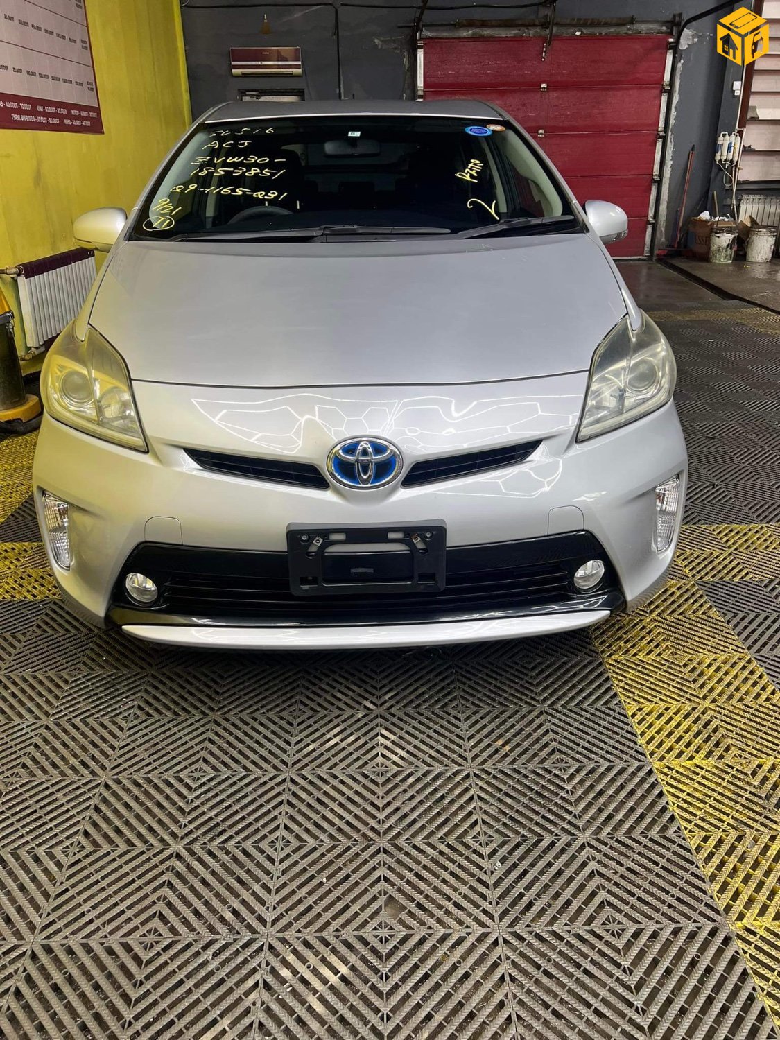 Toyota Prius 30