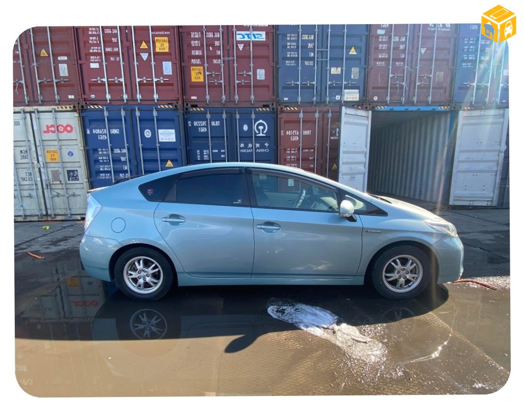 Toyota Prius 30