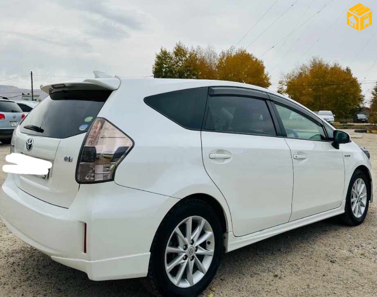 Toyota Prius 40. 41