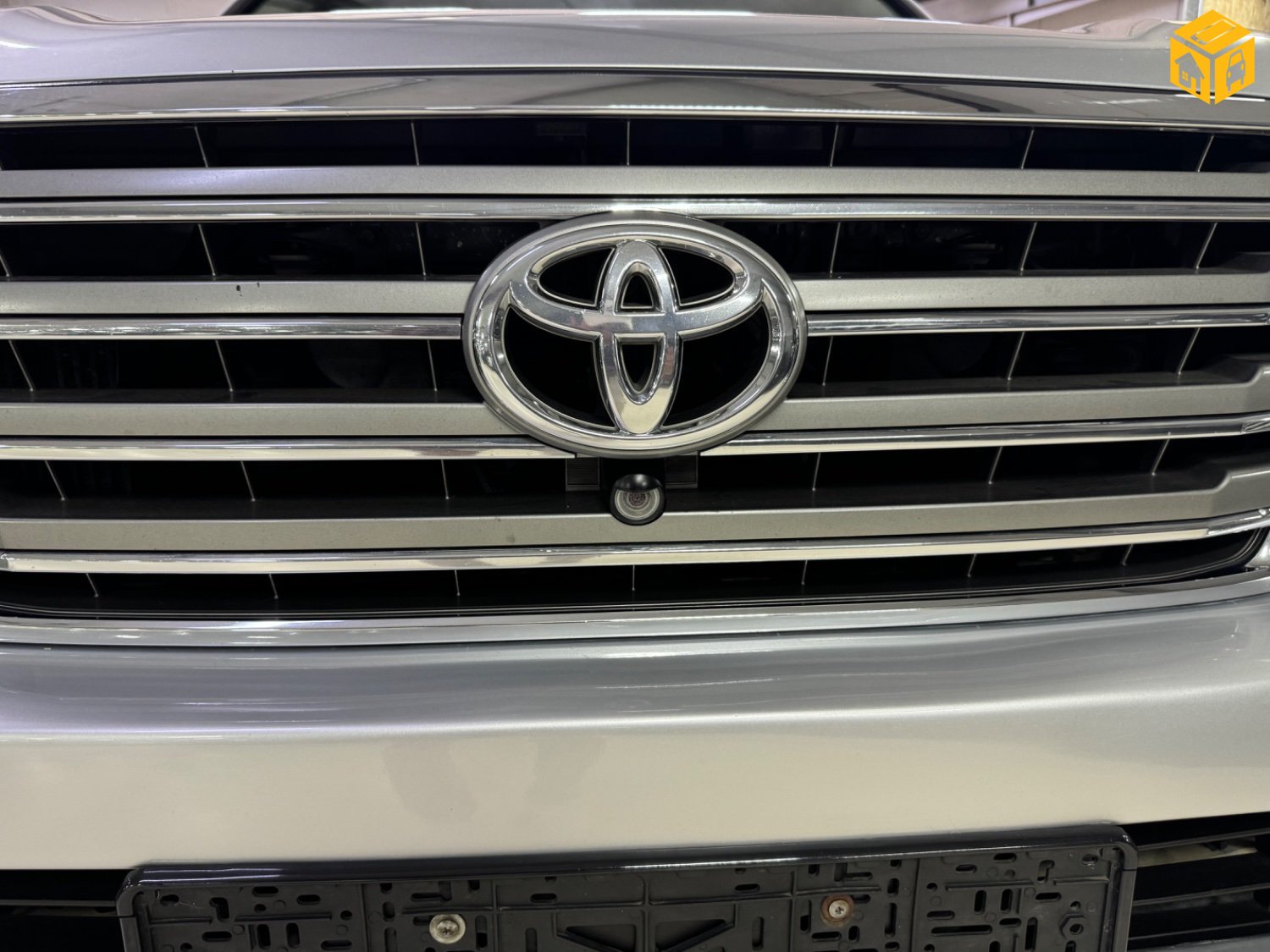 Toyota Landcruiser 200