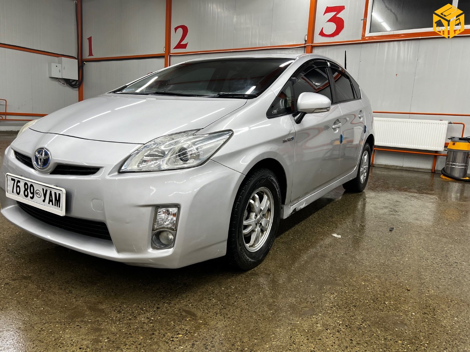 Toyota Prius 30