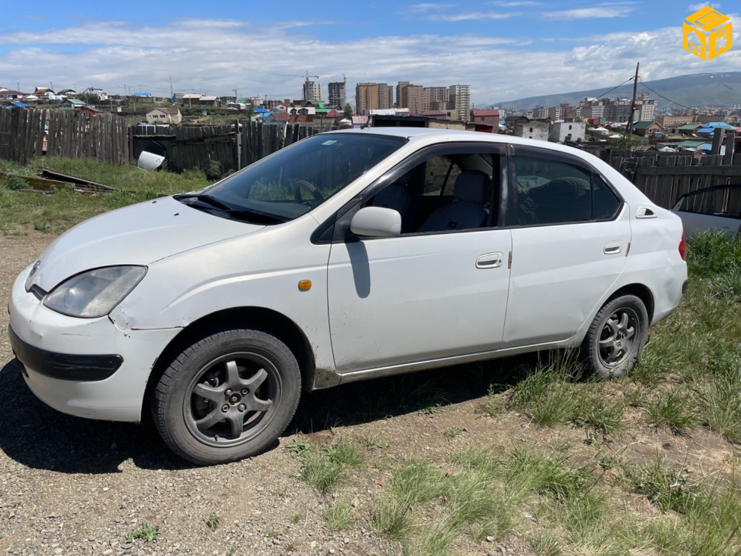 Toyota Prius 10. 11