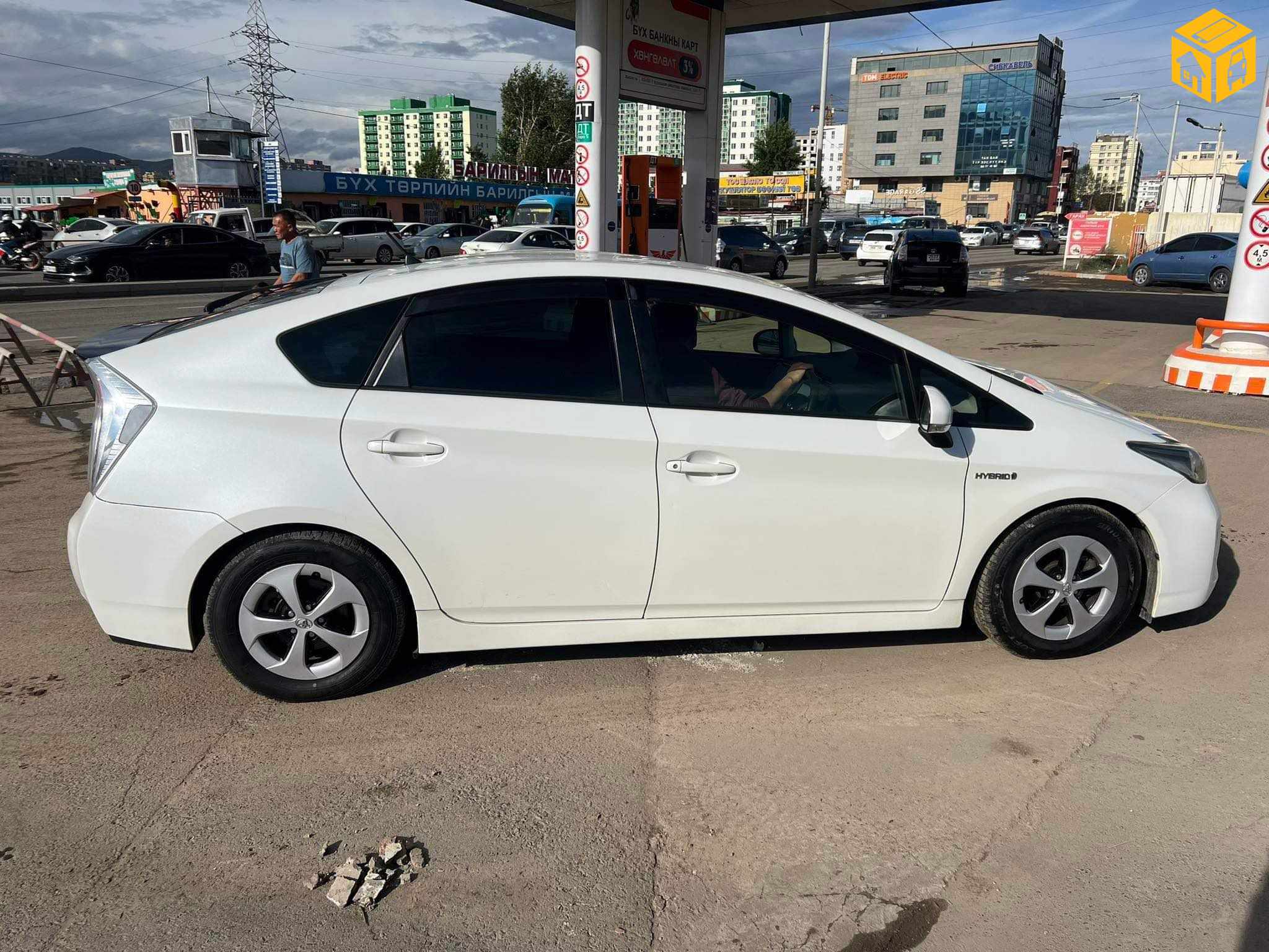 Toyota Prius 30