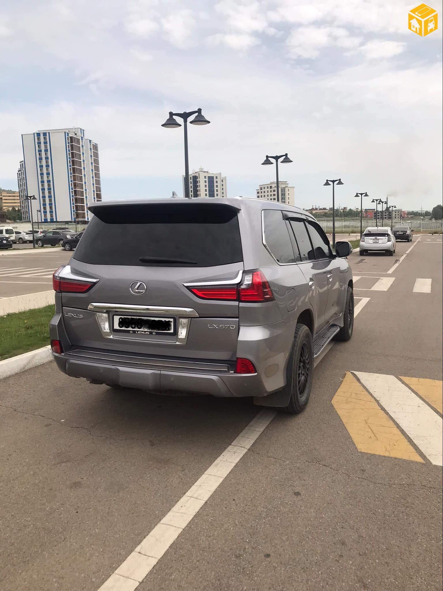 Lexus LX