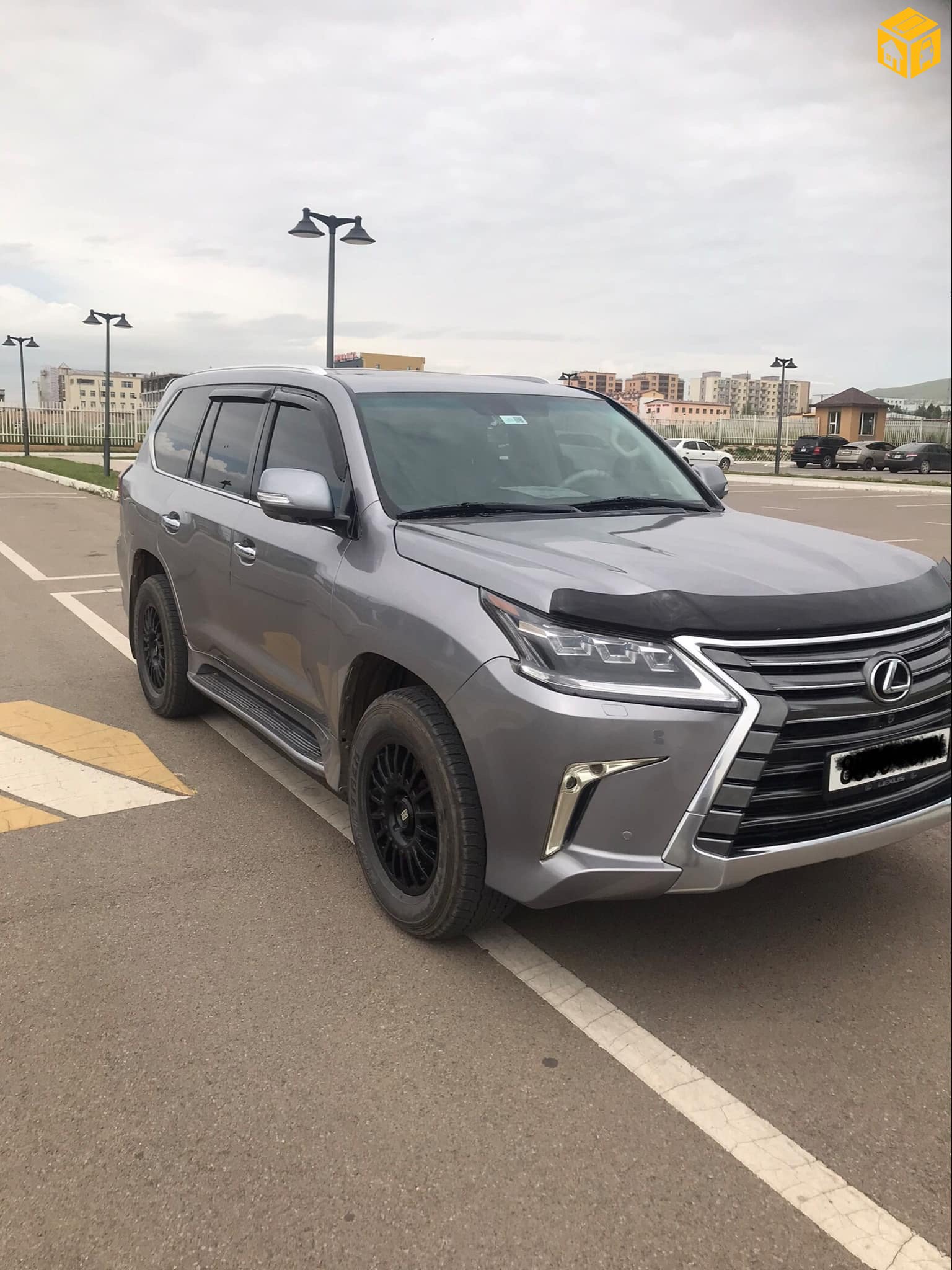 Lexus LX