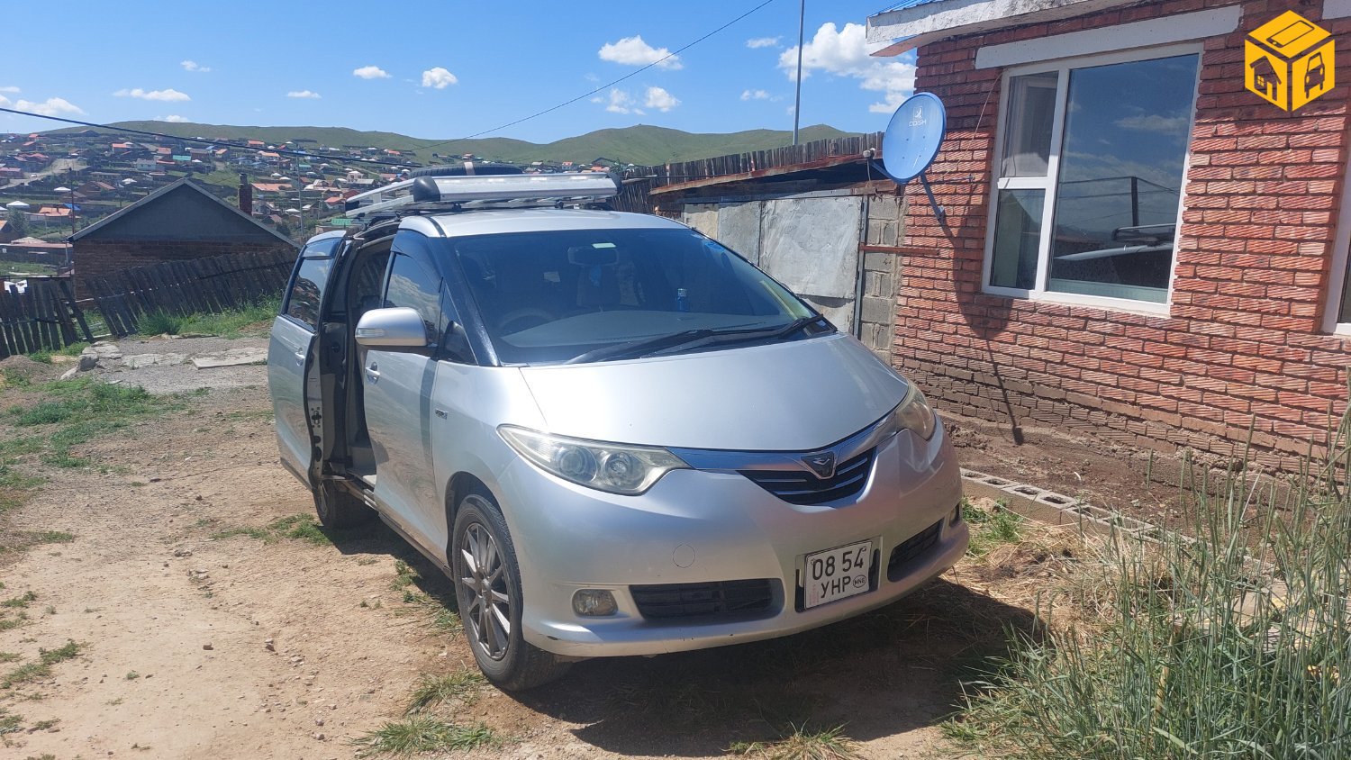 Toyota Estima